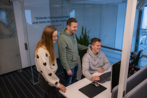 KMH MItarbeiter beraten Energieversorger und Stadtwerke